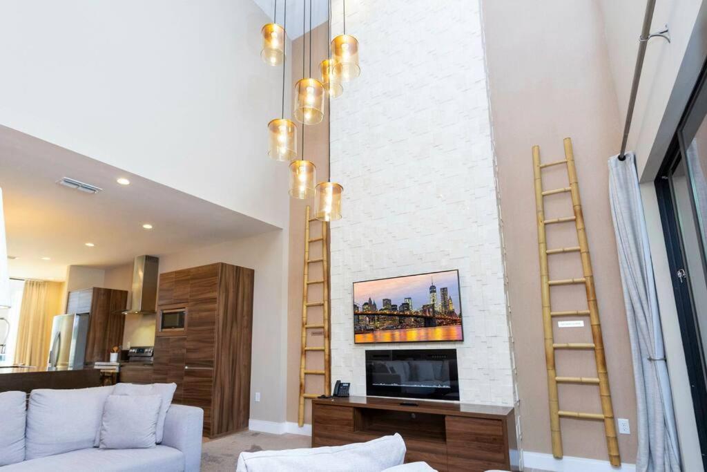 Modern And Luxury 4 Suites Close To Disney 7544 ออร์ลันโด ภายนอก รูปภาพ
