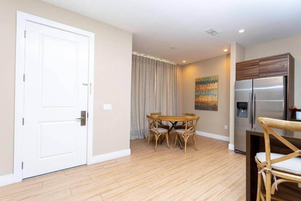 Modern And Luxury 4 Suites Close To Disney 7544 ออร์ลันโด ภายนอก รูปภาพ