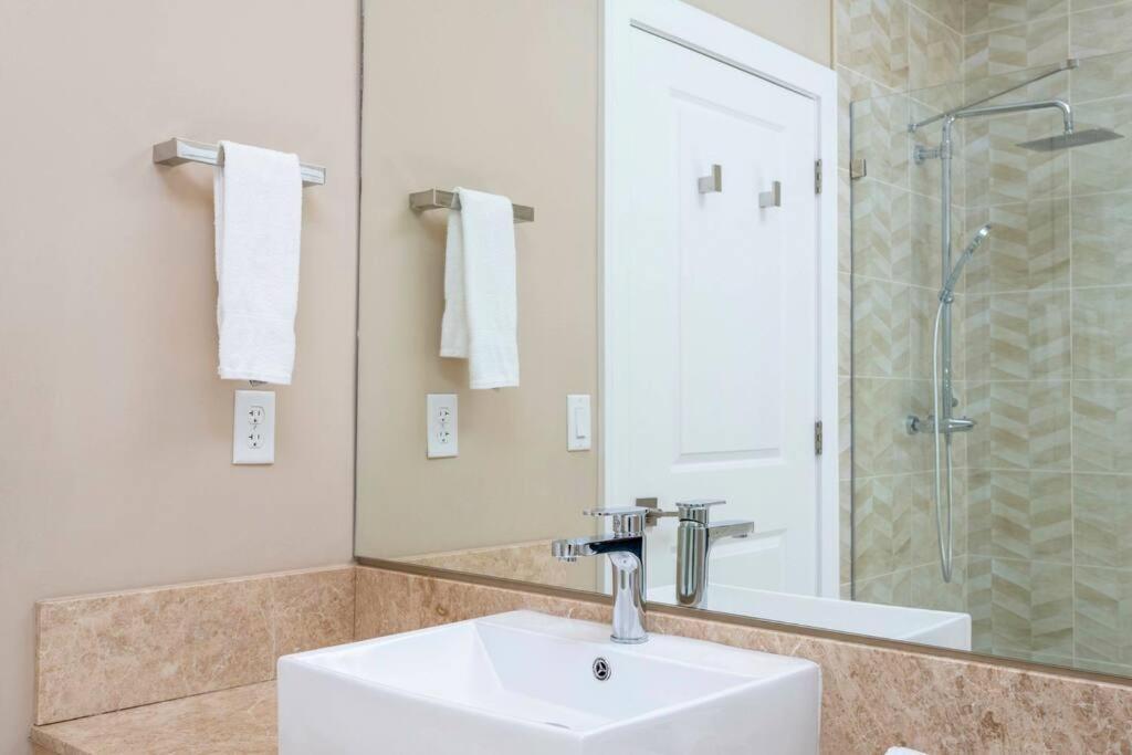 Modern And Luxury 4 Suites Close To Disney 7544 ออร์ลันโด ภายนอก รูปภาพ
